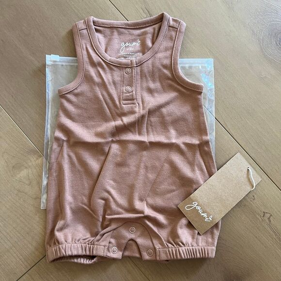 NWT Goumi Kids High Prairie Baby Romper SZ 0-3mo Bamboo Organic Cotton Shortie - Picture 1 of 3